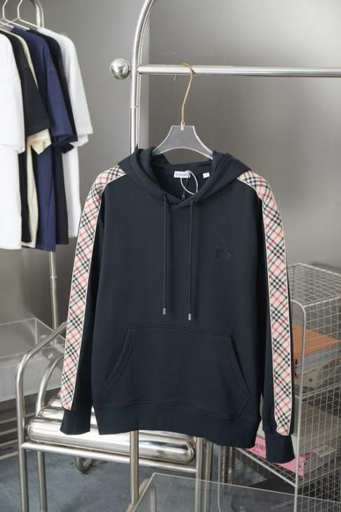 Picture of Burberry Hoodies _SKUBurberryS-XLhgntx021874